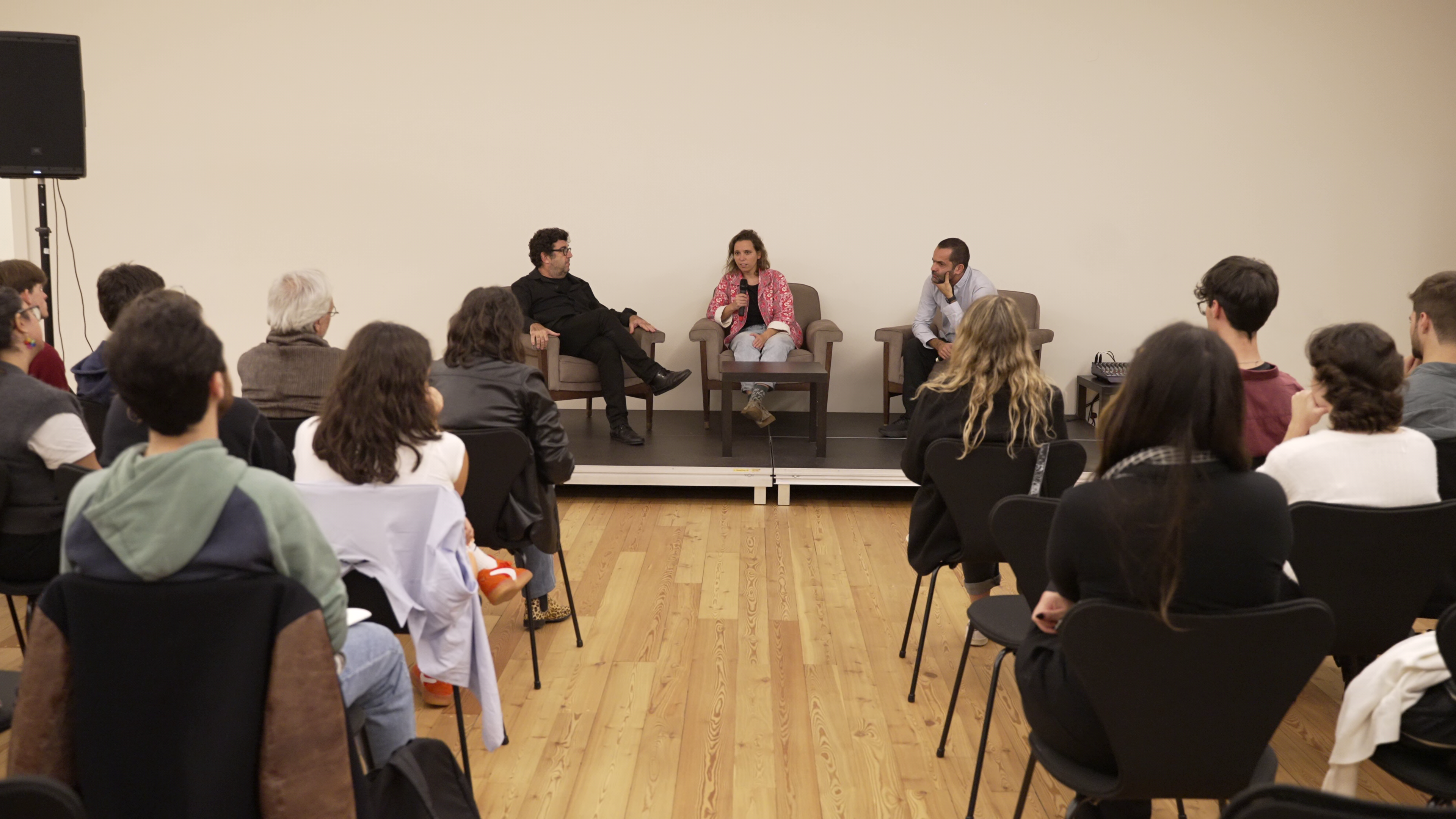 Alumnight with Faculdade de Arquitetura reuniu alumni no Pavilhão de Portugal