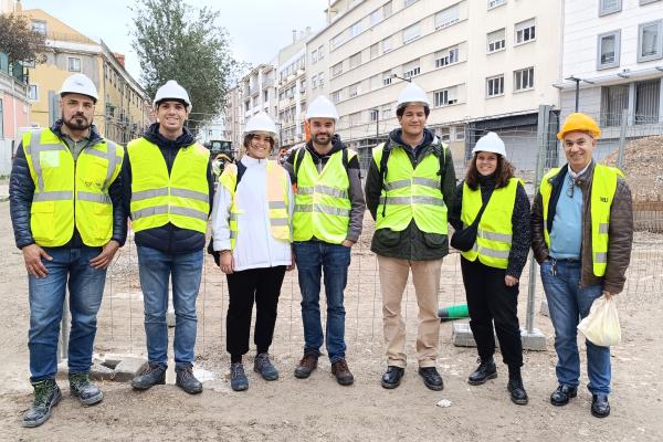 Alunos do Mestrado Integrado em Arquitetura visitam obras de requalificação de espaço público em Lisboa